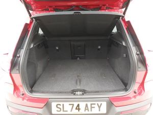 MINT 2024 XC40 2.0 B4 R-DESIGN PRO EXTÉRIEUR ROUGE - Product Image 4