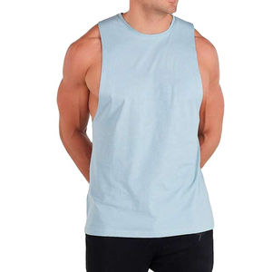 Camiseta sin mangas para hombre, de algodón tejido liso, oversize, transpirable, ecológica, ligera, con cuello redondo, corte holgado, estilo deportivo, teñida en prenda, de corte cropped y boxy. - Product Image 1