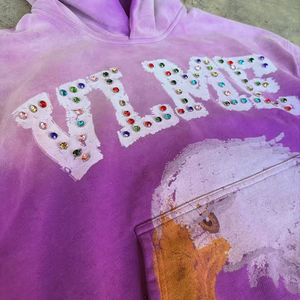 Sudadera de invierno transpirable de moda, estilo vintage, con efecto desgastado por el sol, lavado ácido, estampado serigrafiado y pedrería personalizada OEM, de tendencia. - Product Image 2