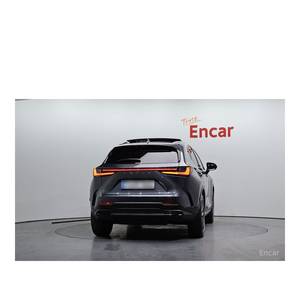 Lexus NX Luxe 2024, 9 mois d'âge, 14 149 km, conduite à gauche, sièges en cuir, caméra de recul - Product Image 4