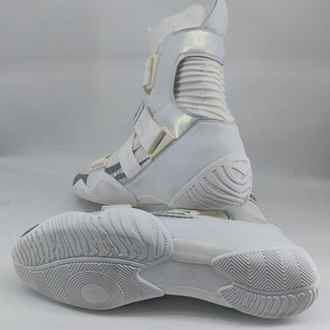 Zapatos de Boxeo con Logotipo Grabado Personalizado, Proveedor de Equipo de Combate Profesional, Etiqueta Personalizada, Equipo Deportivo, Zapatos de Boxeo de Alto Rendimiento - Product Image 5