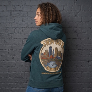 Sudadera con Capucha para Mujer Twin City, Color Verde Oscuro, con Logotipo Dorado Estampado en la Parte Delantera, Corte Regular, para Otoño - Product Image 2