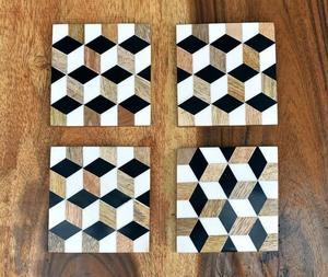 Dessous de verre rond 4x4 pouces, artisanat moderne, design à carreaux en os et corne de haute qualité, style classique, incrustation d'os - Product Image 2