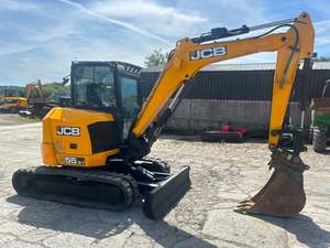รถขุดขนาดเล็ก JCB 55Z-1 แบบตีนตะขาบ เครื่องยนต์ไฮดรอลิกขนาดกะทัดรัด ปั๊ม POCLAIN วาล์ว KYB สำหรับงานก่อสร้างในฟาร์ม - Product Image 1