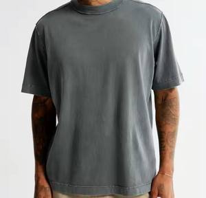 เสื้อยืดแขนยาวคอวีสีเทา โพลีเอสเตอร์ ริคซ่า สปอร์ต ลายพิมพ์บล็อกสี พัฟพิมพ์ ทรงหลวม ใส่ได้ทั้งชายและหญิง - Product Image 1