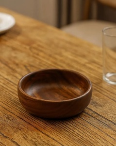 Bol à salade en bois rustique de style américain, fait main, pour la cuisine et la décoration de la salle à manger, artisanat pour les fêtes à domicile - Product Image 4