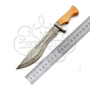 Cuchillo Bowie de Acero de Damasco Hecho a Mano, Hoja Afilada con Funda de Cuero, 256 Capas - Product Image 5