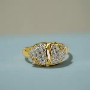 Anillo de Diseño Clásico de Oro de 22K con Doble Hoja Elegante y Cristal para Mujer, Ideal para Uso Diario y Fiestas - Product Image 3