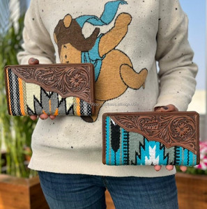 กระเป๋าคลัทช์หนังสะพายข้างสำหรับผู้หญิง, สินค้ามาใหม่ Western Aztec กระเป๋าคลัทช์หนังพับได้หลายแบบไม่เหมือนใคร - Product Image 4