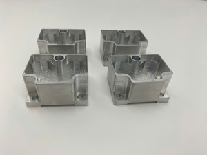 ชิ้นส่วนเหล็กกล้าไร้สนิมที่ผลิตด้วยเครื่อง CNC แบบกัดขึ้นรูป ชิ้นส่วนโลหะที่มีความแม่นยำสูงตามสั่ง สำหรับงานกลึงเพื่อการใช้งานในอุตสาหกรรม เวียตแนท - Product Image 6