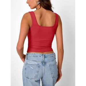 Débardeur streetwear personnalisé pour femme – T-shirt sans manches avec logo graphique personnalisé pour un style décontracté, une mode urbaine et un confort quotidien - Product Image 4