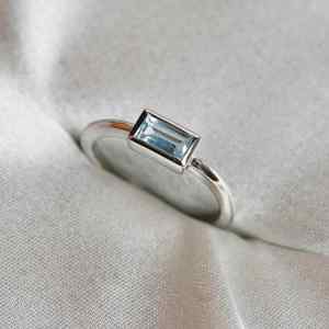 Anillo de Plata de Ley 925 con Piedra Preciosa de Aguamarina Azul Natural para Mujer |   Anillo de Regalo de Joyería Fina y Elegante - Product Image 2