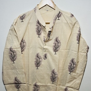 Kurta Corta de Manga Larga Beige 100% Algodón para Hombre, Máxima Comodidad |   Estampado Floral Hecho a Mano con Bloques, Estilo Artesanal Clásico - Product Image 5