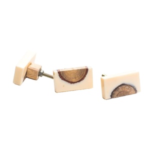 Usine prix de gros résine et bois porte boutons meubles bouton tiroir armoire boutons fabricant meubles par lametierartz - Product Image 1