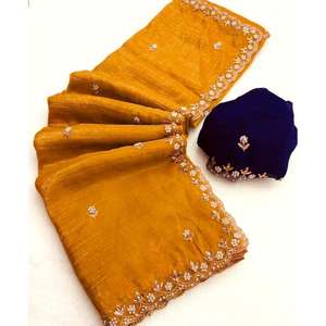 Écharpe et châle traditionnels de créateur, sari artisanal avec broderies et perles de moti - Product Image 4