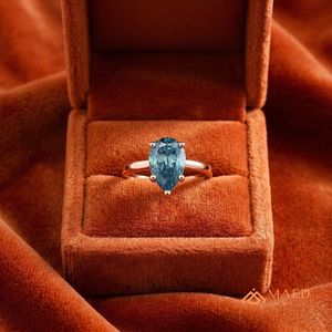 Bague en or 18 carats plaqué or avec diamant moissanite bleu en forme de poire, bague de fiançailles, bijoux de luxe pour femmes, USA - Product Image 5