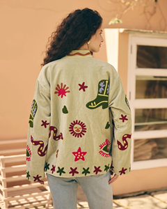 Chaqueta de Mujer para Otoño, Color Verde Claro, Cuello Mandarín, Acolchada, 100% Algodón Ecológico, Bordado Floral, Manga Larga, para Vacaciones - Product Image 6