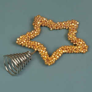 Adorno Festivo Dorado para la Punta del Árbol de Navidad con Forma de Estrella y Campana, con Base Metálica en Espiral para una Decoración Navideña Brillante y un Atractivo Decorativo de Temporada - Product Image 3