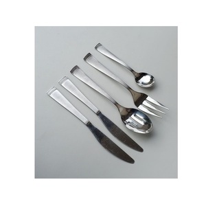 Couverts en acier inoxydable acclamés pour améliorer l'efficacité de la table, fabriqués avec des matériaux fiables et des performances garanties. - Product Image 5