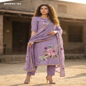 Collection de Salwar-Kameez et Dupatta en Rayonne et Coton de Qualité Supérieure, Nouveauté, avec Impression Numérique et Broderie à la Main, Vêtements Ethniques Prêts-à-Porter - Product Image 1