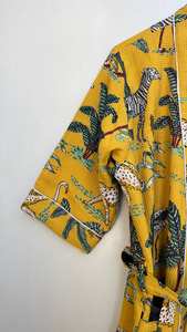 Bata Kimono de Algodón con Estampado Animal, Suave y Absorbente, Ajuste Relajado, para Spa y Uso Doméstico - Product Image 5