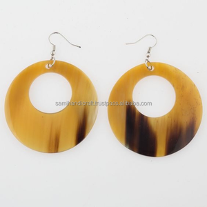 Pendientes de Cuerno Negros Redondos, Pendientes de Cuerno Triangulares, Proveedor de Pendientes de Cuerno - Product Image 5