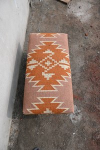 Banco de madera tapizado con kilim de lana y yute tejido a mano |   Banco con Patrón Tribal Rústico para Sala de Estar, Entrada y Dormitorio - Product Image 5