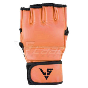 Gants de MMA légers, confortables et de qualité supérieure avec logo personnalisé - Vente flash sur les gants de MMA - Product Image 2