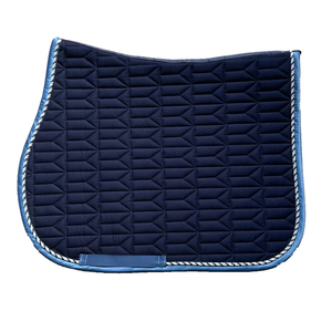 Fournisseur OEM, tapis de selle personnalisé avec logo, doublure en feutre absorbant les chocs, pour dressage anglais sur mesure. - Product Image 1