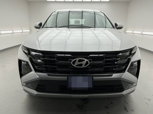 พรีเมียม ดีลักซ์ ลักชัวรี สำหรับรถ Tucson SE AWD SUV ปี 2025 พร้อมเบาะหนัง - Product Image 1