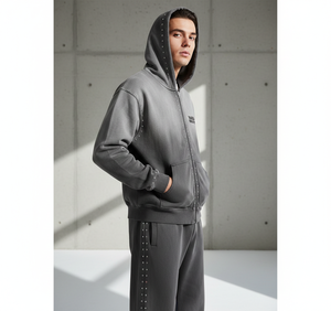 Ranzia Industry Custom Plus Sweat à capuche et pantalon de survêtement zippés intégralement, avec strass écologiques et patch brodé effet vieilli - Product Image 2