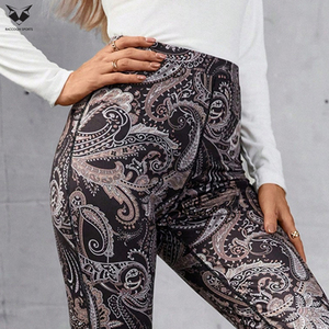 OEM Service With Stretchable & Comfortable Wholesale Rate Latest Style Outdoor Wear Women Fitness Leggings Suitable For Summer - Product Image 5