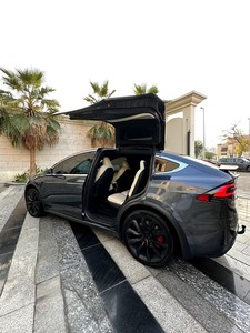 La Model X Long Range EST une voiture électrique - Product Image 2