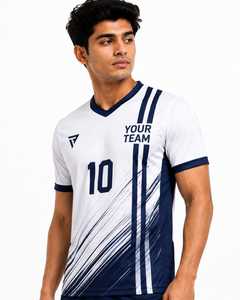 Ensemble de maillots de football respirants personnalisés |   Ensemble d'uniformes de football haut de gamme |   Shorts de sport en polyester 100% pour équipe, sublimation | - Product Image 2