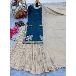 Lehenga de soirée de créateur taille XL avec dupatta fantaisie, tenue élégante et stylée - Product Image 2