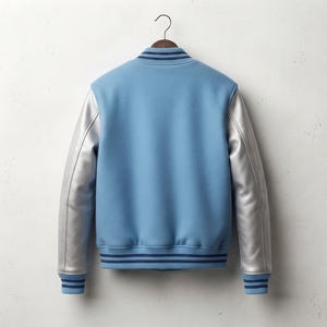 Veste universitaire personnalisée en laine bleu clair avec manches argentées, patch brodé et boutons-pression, style universitaire - Product Image 2