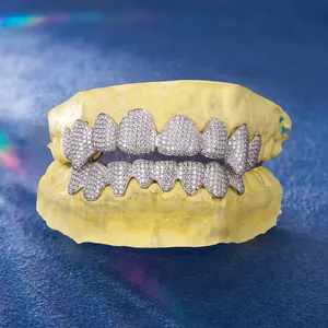 Rejilla Dental Personalizada con Diamantes Cultivados en Laboratorio, Plata de Ley 925, 16 Dientes, Platino/Oro Rosa, Claridad VVS, 0.75-3.00 CT - Product Image 4