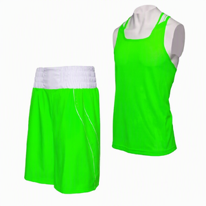 Ensemble débardeur et short de tennis couleur crème unie pour femme, en polyester anti-humidité, sans manches, col carré, taille élastique, coupe classique - Product Image 5