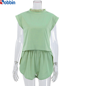 Ensemble de survêtement 2 pièces pour femme, style Hip Hop, avec logo personnalisé, pour l'été, manches courtes, 100% coton, séchage rapide, écologique, pour la gym et le fitness - Product Image 4