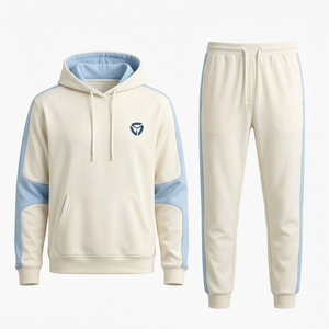 Chándal elegante para hombre con tela suave y corte relajado, perfecto para el gimnasio, correr y uso diario informal y cómodo. - Product Image 1