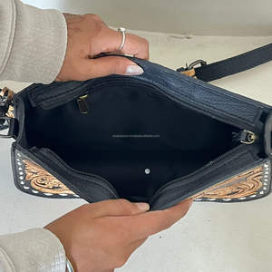 Sacs à bandoulière pour femmes en cuir gaufré à carreaux, grande capacité, style western, sacs à main bandoulière personnalisés, vente chaude - Product Image 6