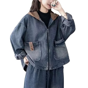 OEM Custom Women's <b>Denim</b> <b>Jackets</b> High Quality <b>Cropped</b> <b>Denim</b> <b>Jacket</b> in Custom Color Dyed Fabric Casual Jeans Style - Product Image 1