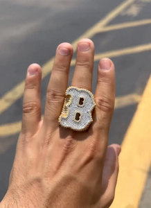 Anillo de Lujo con Letra B, Plata de Ley 925, Bañado en Rodio, con Diamantes Certificados IGI, Engaste Pavé, Unisex, para Uso Diario - Product Image 2
