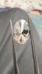 Diamant de laboratoire certifié IGI de 1,57 carat, couleur E, pureté VVS2, très demandé, disponible à prix réduit. - Product Image 2