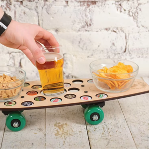 Bandeja de servicio para accesorios de bar con diseño de monopatín - Product Image 2