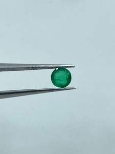 Esmeralda Natural de Zambia, Forma Redonda, Piedra Suelta de 5MM, 0.52 Quilates - Product Image 4
