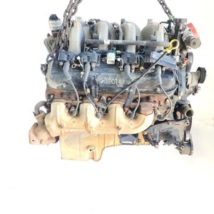 Chevrolet Suburban 2500 2001-2003, moteur OEM 8.1L 4x4 V8 - Product Image 2