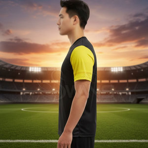 เสื้อฟุตบอลแขนสั้นไซส์ใหญ่ ระบายอากาศได้ดี ดีไซน์คลาสสิก แห้งเร็ว สำหรับผู้ชาย - Product Image 4