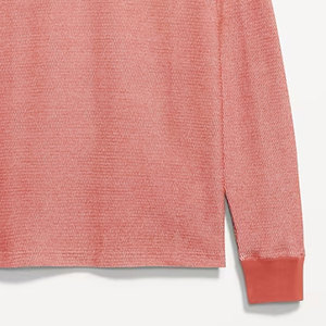 Chemise en tricot gaufré de qualité supérieure, coutures durables, coupe élégante, idéale pour un confort tout au long de l'année. - Product Image 5