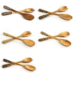 Cucharas y tenedores de madera de suar de 30 cm, hechos a mano, con incrustaciones, aptos para alimentos, vajilla natural de Indonesia - Product Image 2